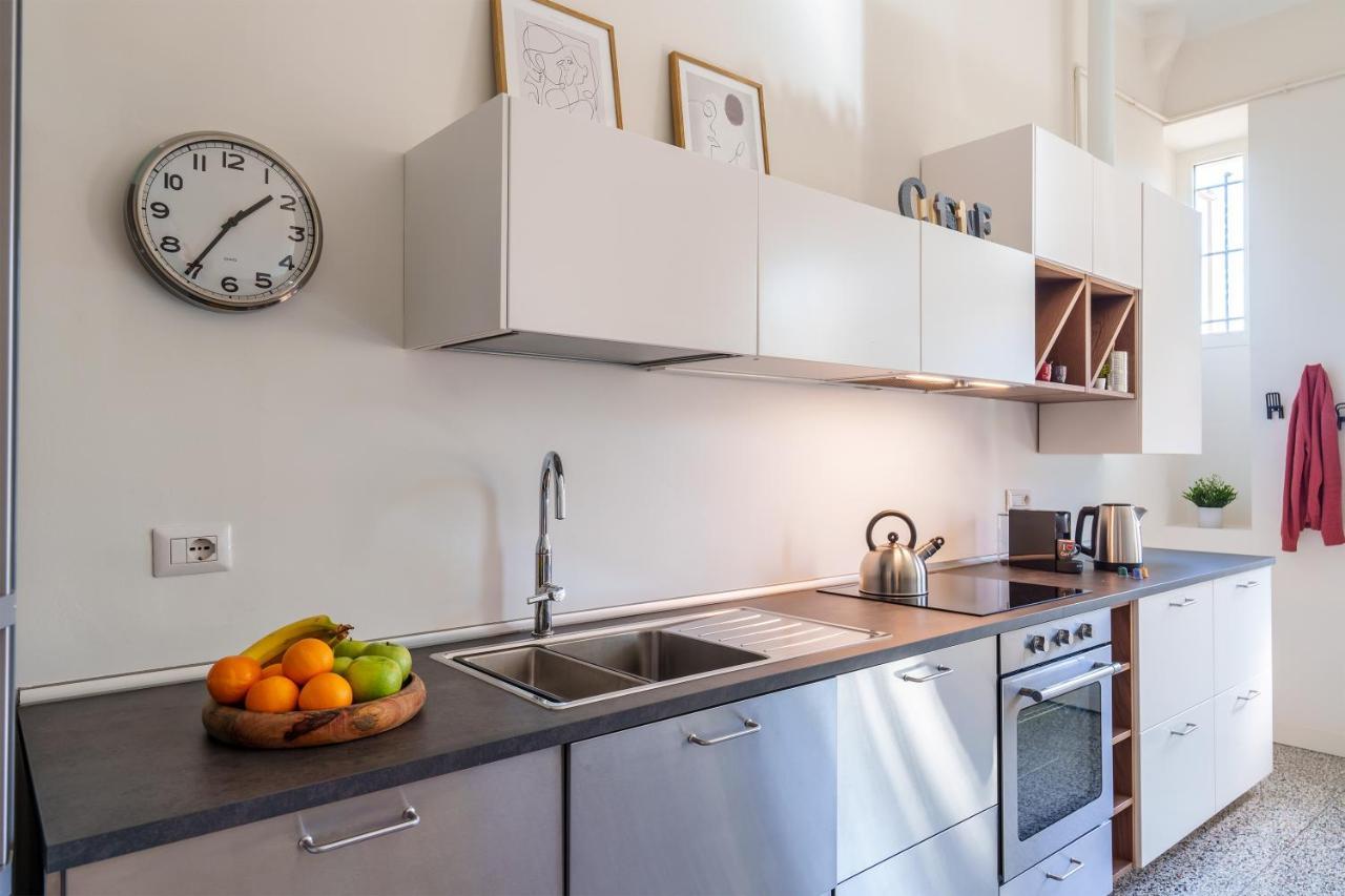 Duomo/Navigli Casa Elegante In Zona Tortona Appartement Milaan Buitenkant foto