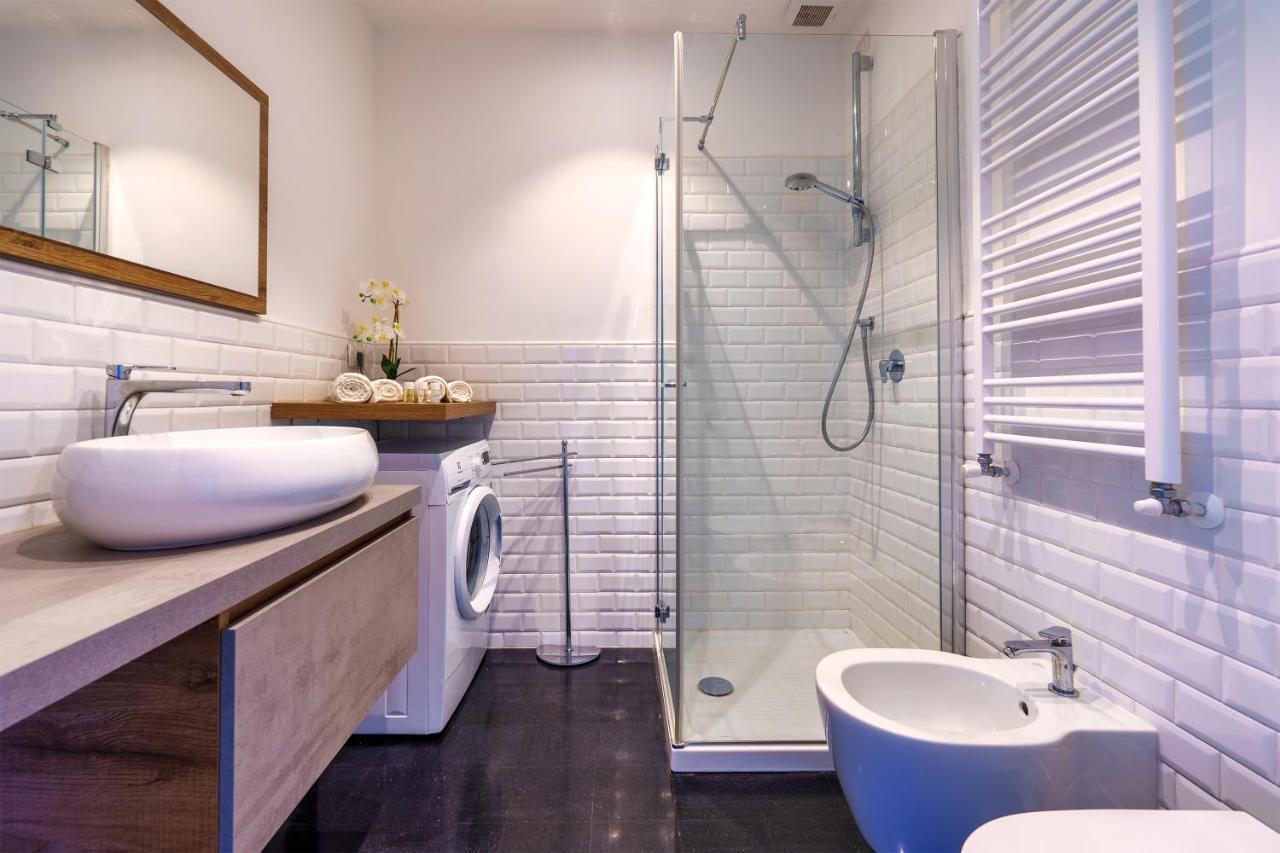 Duomo/Navigli Casa Elegante In Zona Tortona Appartement Milaan Buitenkant foto